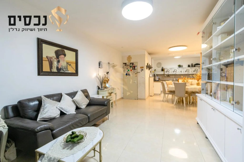 חדש למכירה - אלעד